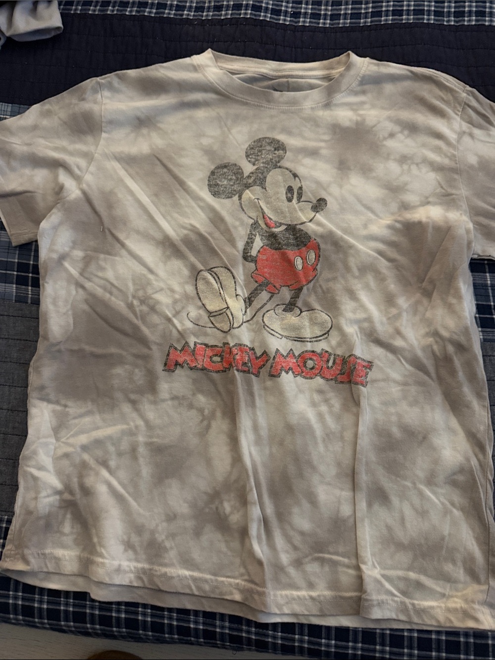 Disney Cream Short-Sleeve Mickey Mouse Graphic Tee with Red Accents